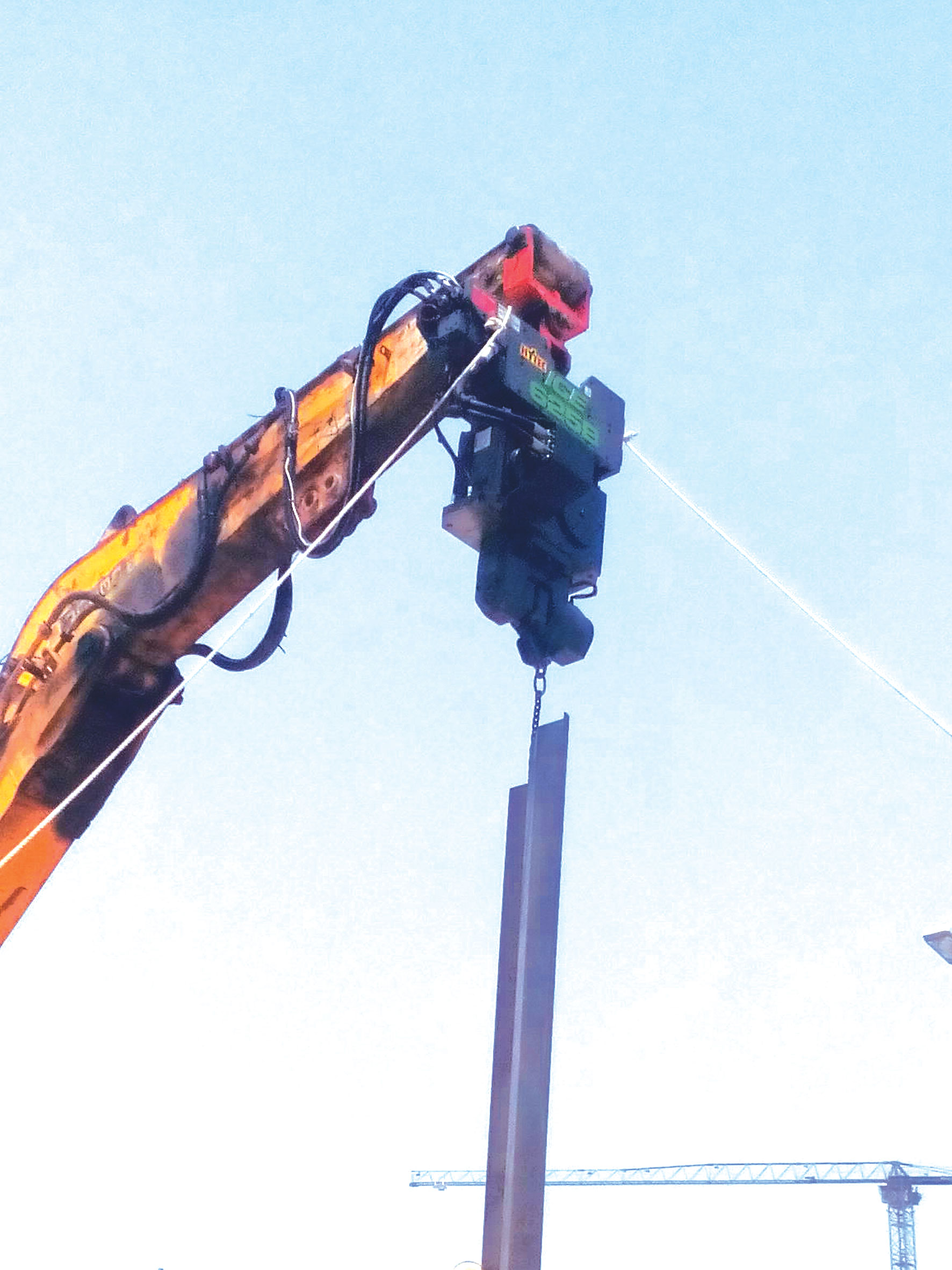 Hytec foundation and piling rental equipments 220422-1