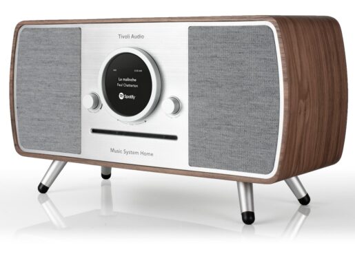 Tivoli Audio music system i valnød fra siden