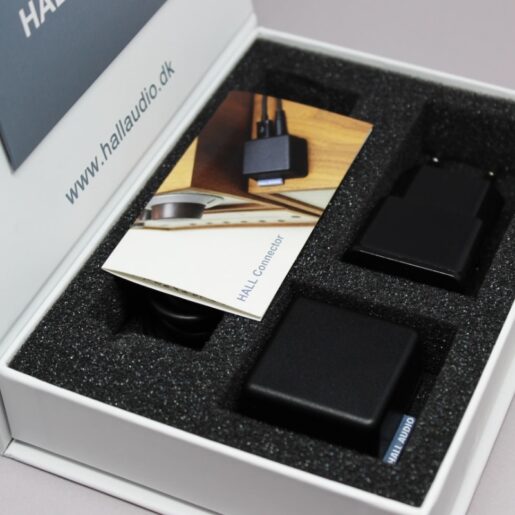 Hall Audio Connector i indpakning