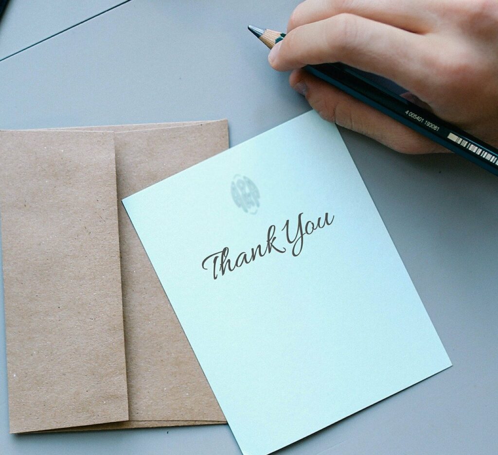 Thank you note to celebrate success and acknowledge employee contributions.