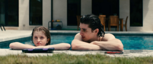 Archie en Rose in Leave The World Behind