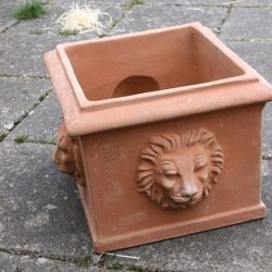 Terracotta krukke