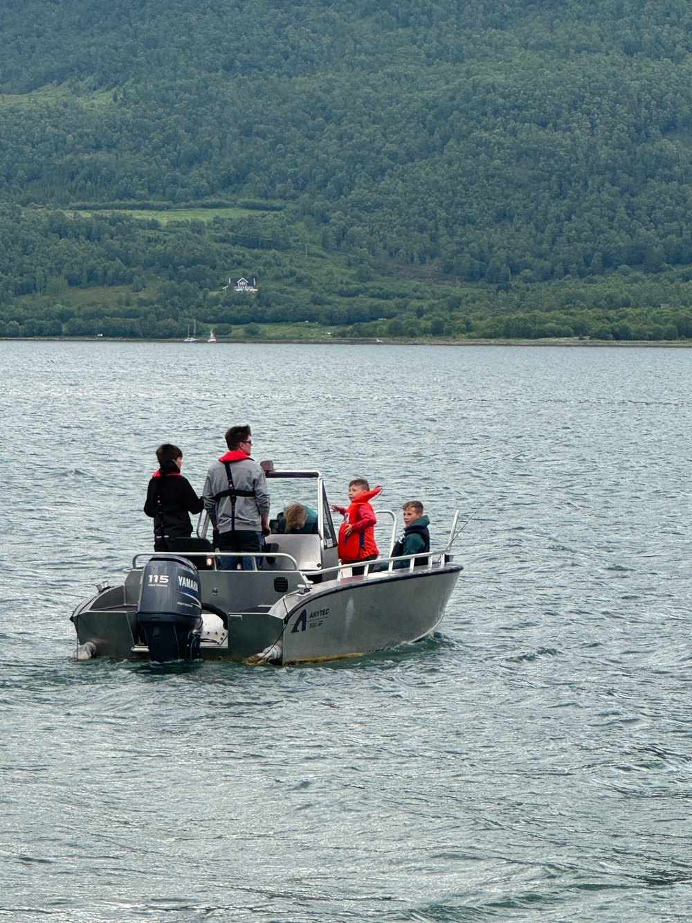 boat rental near Tromsø