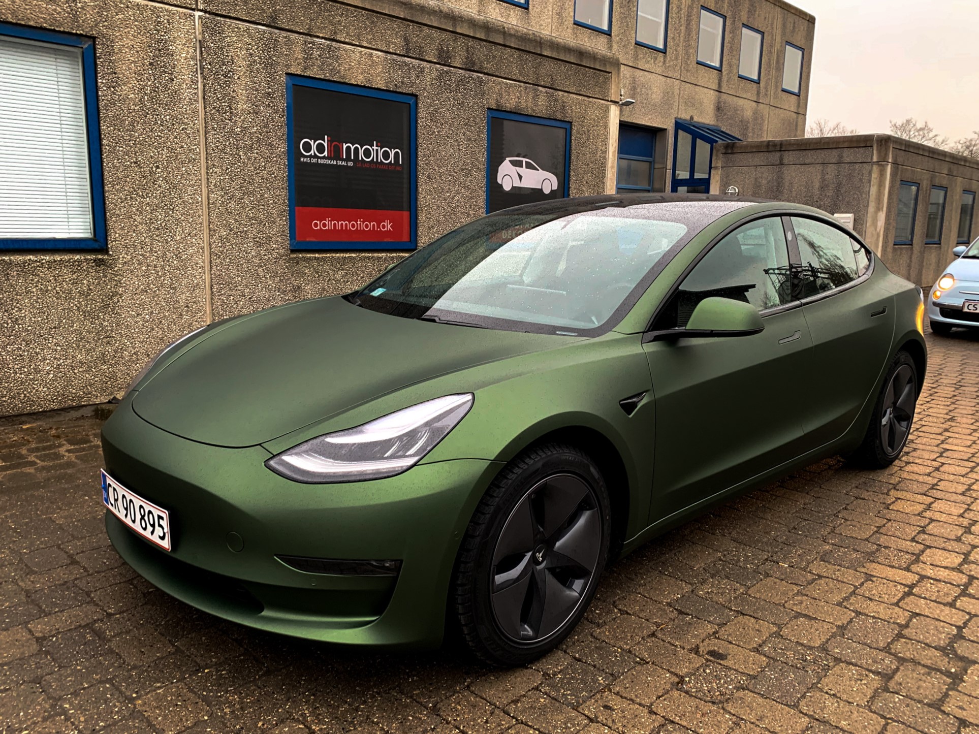 Tesla model 3 folie, wrap eller reklame? - Adinmotion