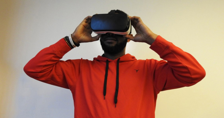 Lire la suite à propos de l’article Game Changing Virtual Reality Console Hits the Market