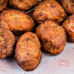 Frikadeller i airfryer opskrift med skysovs og små kartofler også i airfryeren