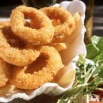 Blæksprutteringe i airfryer lækker blæksprutte ret af calamari