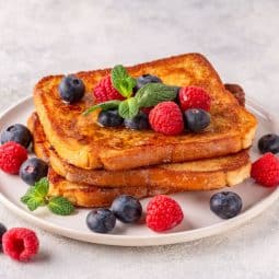 French toast i Airfryer med toppings