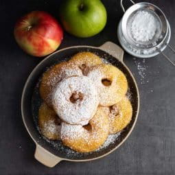 æblebeignets i airfryer med kanelsukker og flormelis