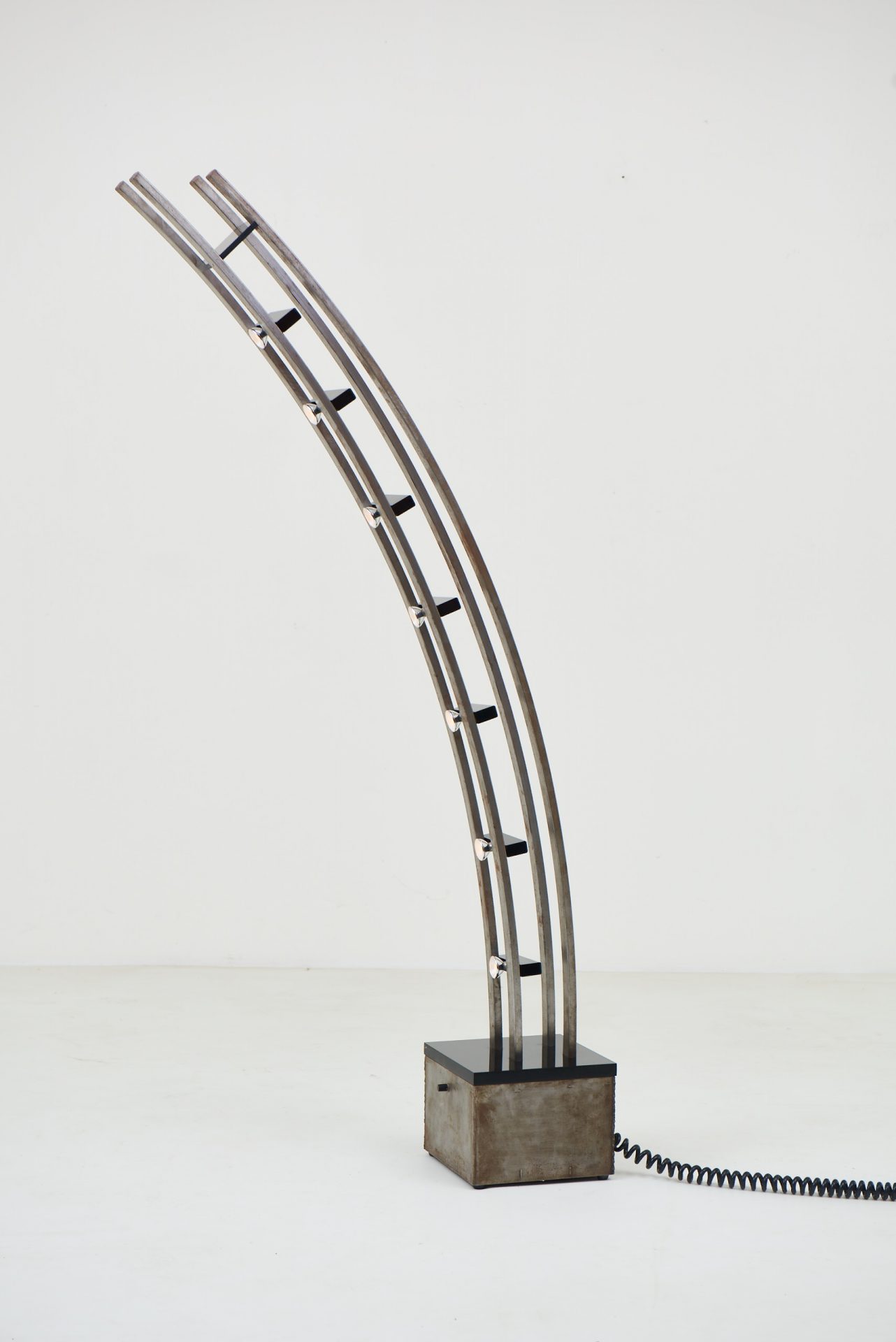 1989 Arc Floor lamp by Gerd Arens for Pentagon Group Köln — Alain Hens  Antwerp: art gallery & collectible vintage design Belgium