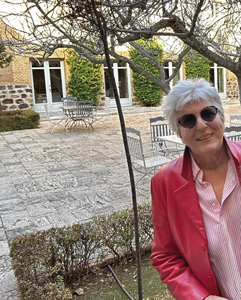 Fotografía de Montserrat Rayo Olmo, autora del libro "Mencía de Salcedo", 2026.