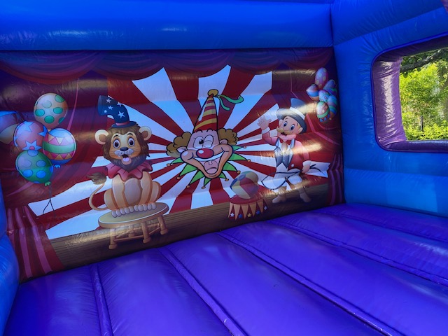 Hoppborg cirkus