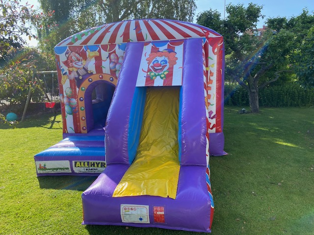 Hoppborg cirkus