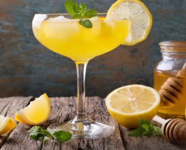 Bees Knees cocktail med honung | ALLT OM HONUNG