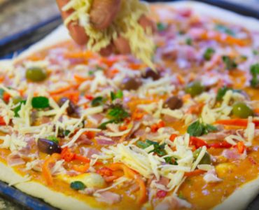 Pizzadeg med honung | ALLT OM HONUNG