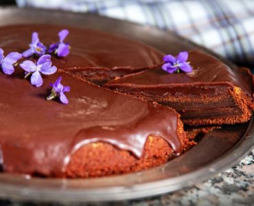 Sachertårta med honung | ALLT OM HONUNG