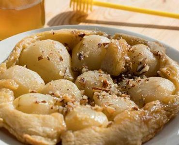 Tarte tatin med päron och honung