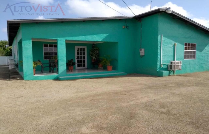 Rooi Koochi 52 C, Aruba, 5 Bedrooms Bedrooms, ,2 BathroomsBathrooms,House,For Sale,Rooi Koochi,1221