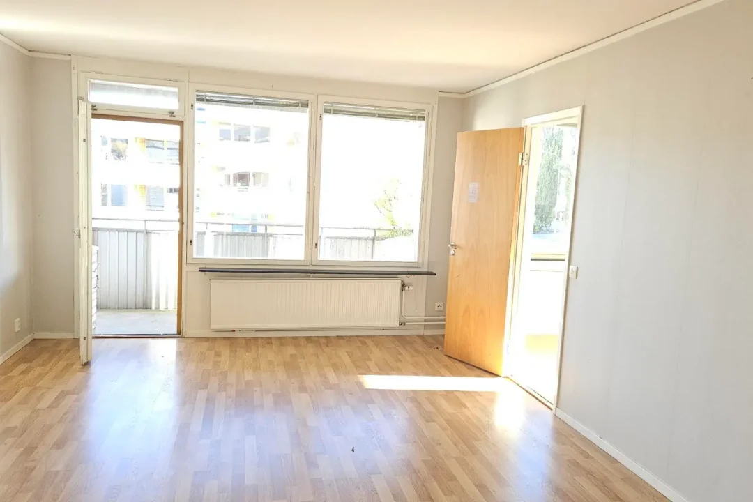 Vardagsrum i ledig lägenhet med 3 Rok i centrala Sollefteå