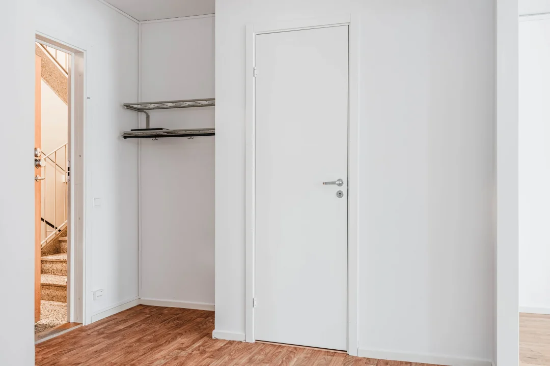 15. D17 1104, 4 Rok, hall