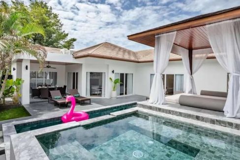 Charming 3-Bedroom Villa with Private Pool Oasis in Rawai, Phuket for Rent