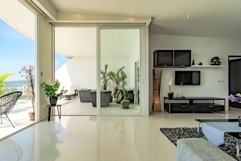 05-4BR-penthouse-with-ocean-views-in-karon-for-rent-c0001r