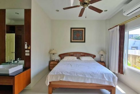 10-2-br-villa-with-pool-and-garden-in-rawai-for-sale-6053