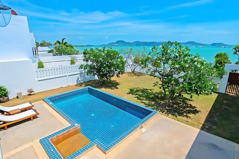 Breathtaking Beachfront Villa with Private Pool in Rawai Phuket for Rent