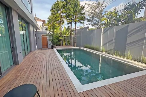 02-3-bedroom-private-pool-villa-in-choeng-thale-for-sale-v0049