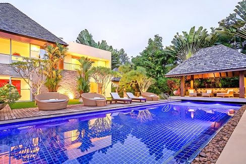 02-5-bedroom-villa-with-private-pool-and-tropical-gardens-in-layan-for-rent-v0066r