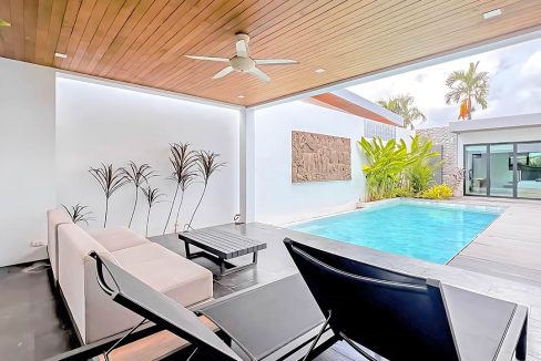 03-3-bedroom-modern-villa-with-private-pool-for-rent–layan-beach-v0065r