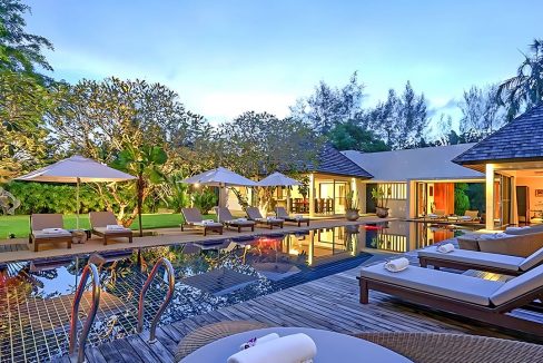 04-5-bedroom-villa-with-private-pool-and-tropical-gardens-in-layan-for-rent-v0066r