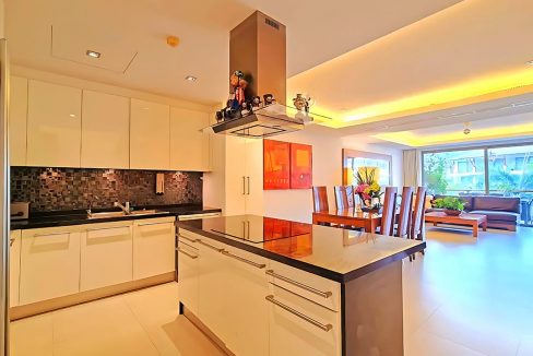 06-luxurious-4-bedroom-condo-at-pearl-of-naithon-for-sale-c0007