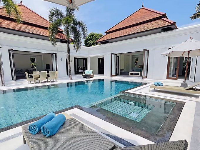 Luxurious Balinese-Style Pool Villa for Rent in Sai Taan, Bang Tao, Phuket