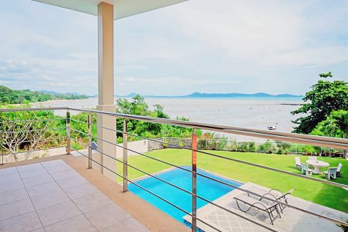 Beachfront Villa for Sale in Rawai, Phuket – Your Private Paradise Awaits!