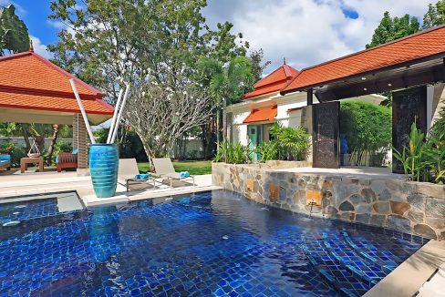 24-luxurious-balinese-style-pool-villa-for-sale-in-sai-taan-choeng-thale-phuket-v0187