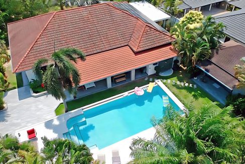 24-stunning-5-bedroom-pool-villa-for-sale-in-rawai-phuket-v0167