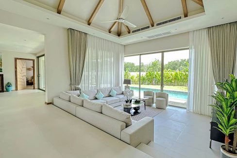 03-trichada-breeze-4-bedroom-pool-villa-for-rent-in-choeng-thale-phuket-v0226r