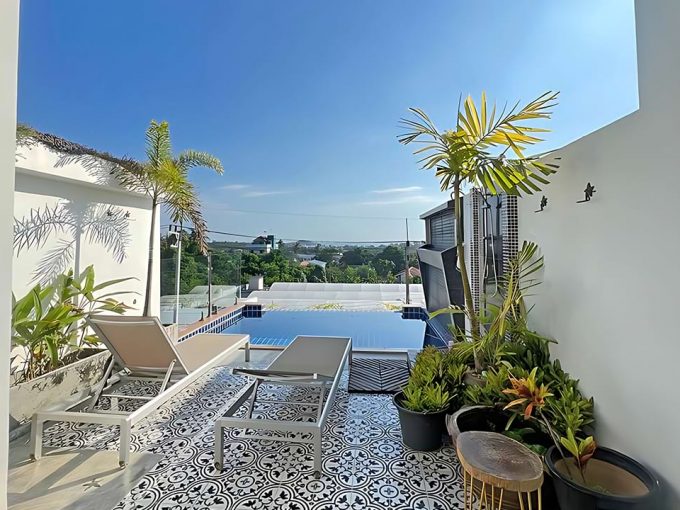 For Sale: Luxurious Sea View Pool Villa in Sai Yuan, Rawai, Phuket