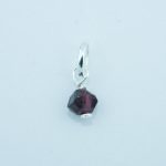Birthstone Januar: Granat vedhæng i sølv.