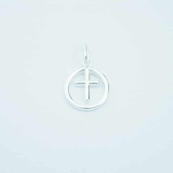 Amica cross JewelleryForaar2020-6239.jpg cross