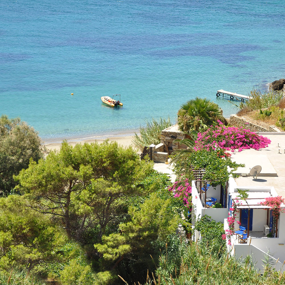 Levrossos Beach Apartments Amorgos