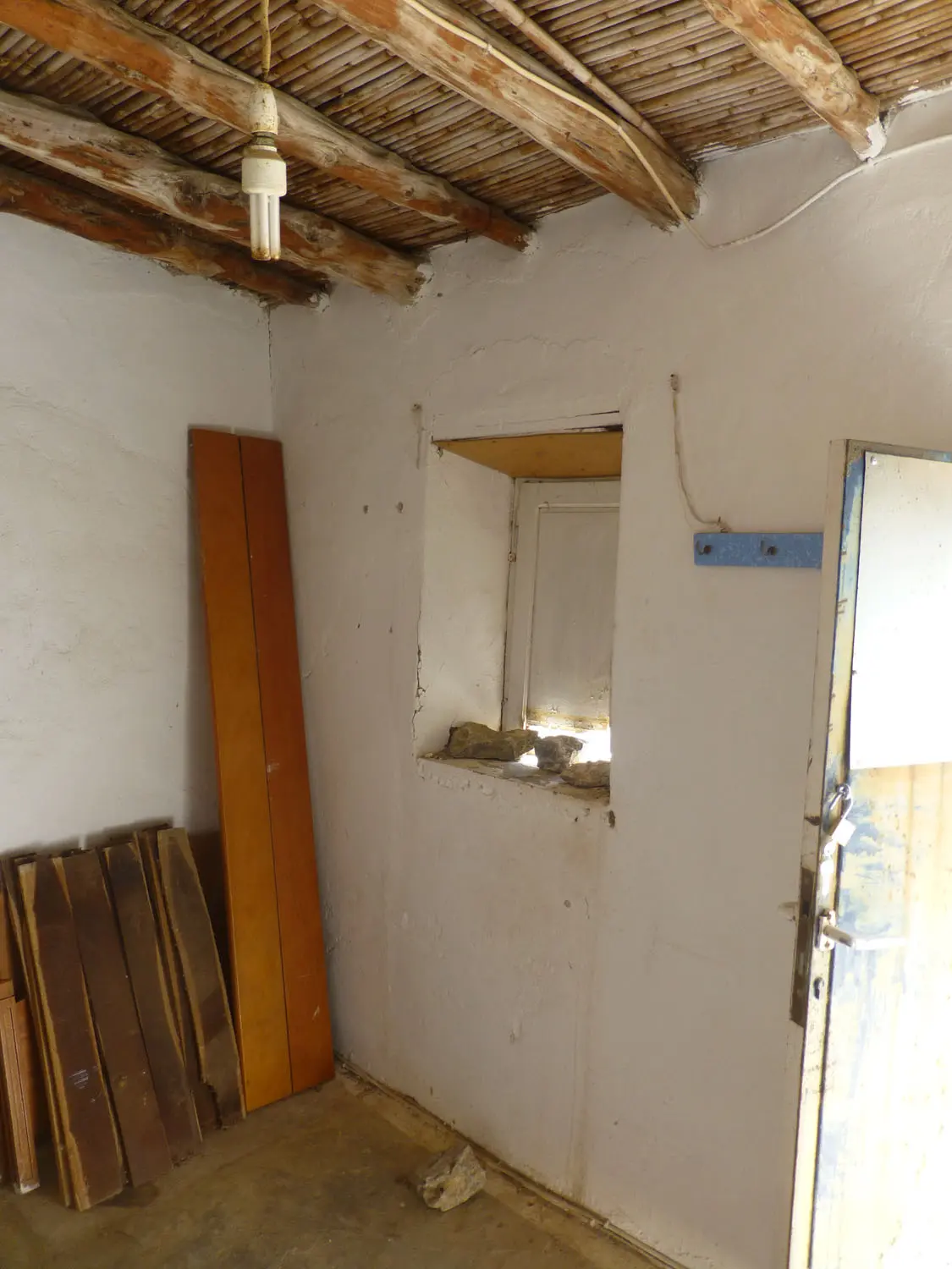 IDH317 (39) Charmy house in Tholaria