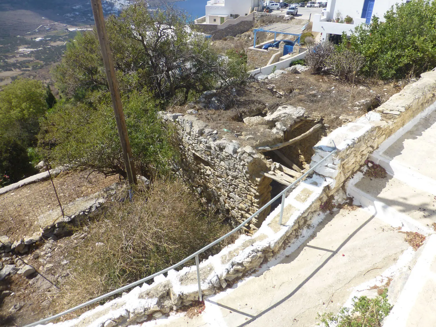 IDL39A (12) Charming lush land in Tholaria