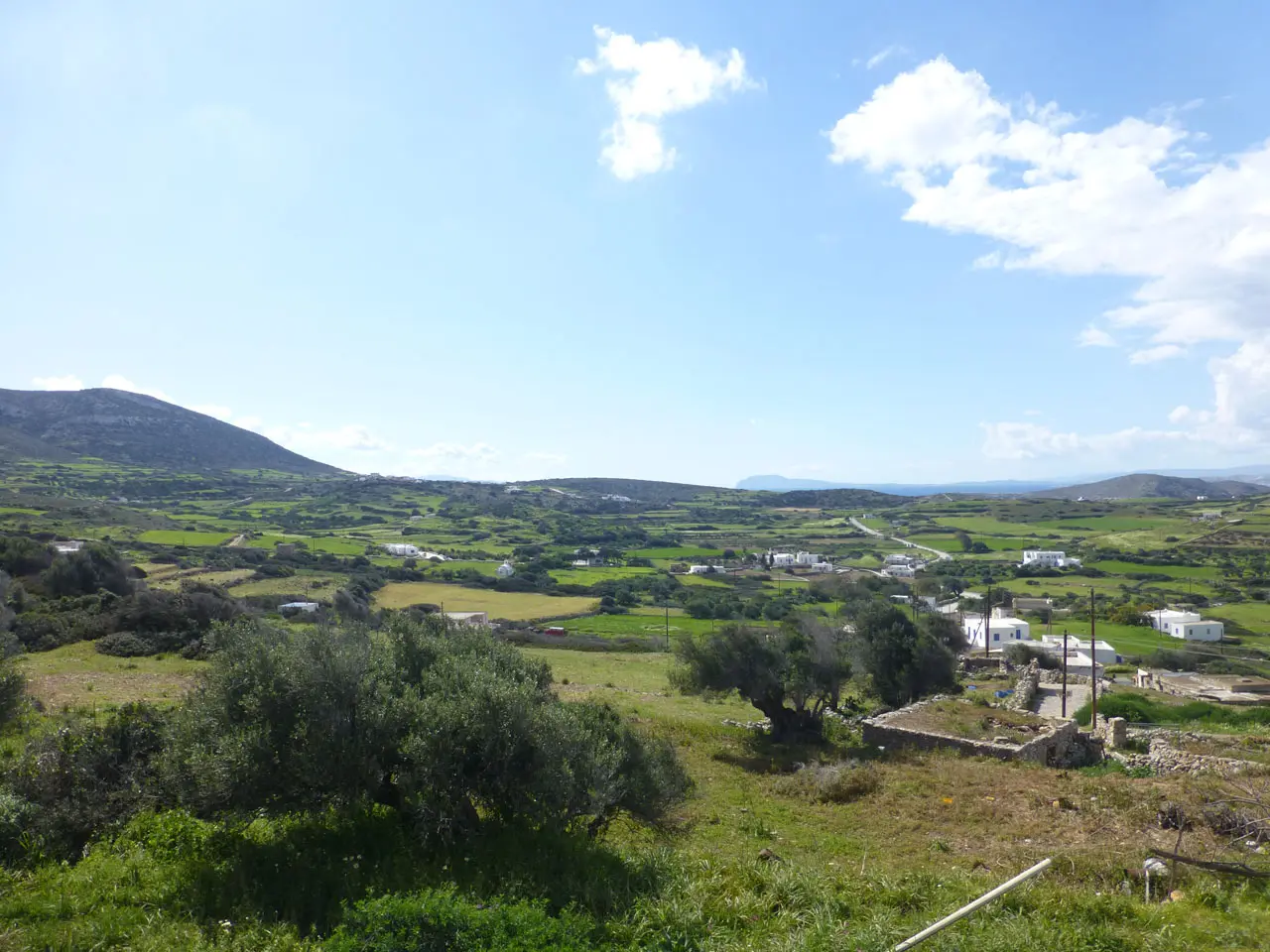 View towards Kolofana and the south