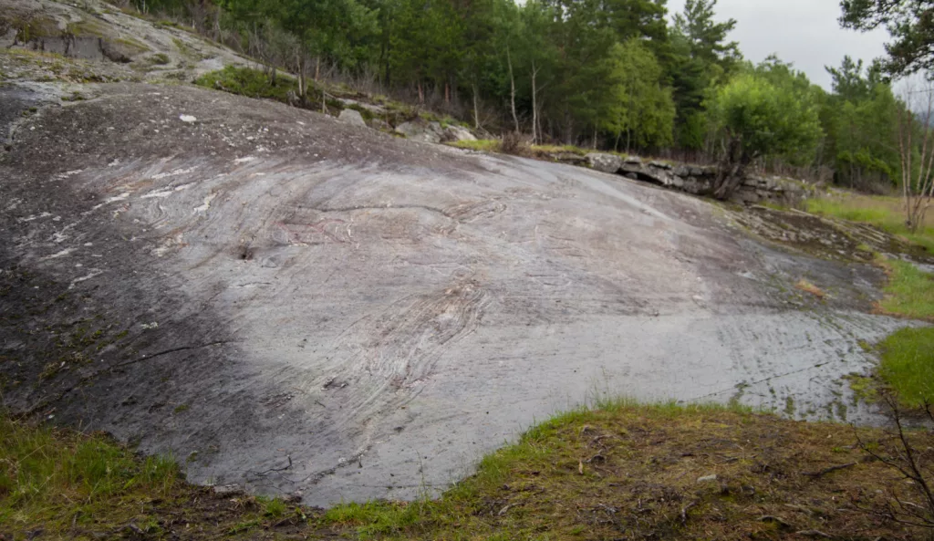 Photograph of the petroglyphs at Bogge.
