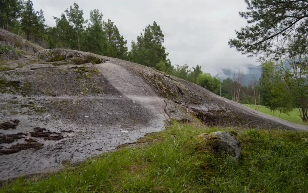 Photograph of the petroglyphs at Bogge.