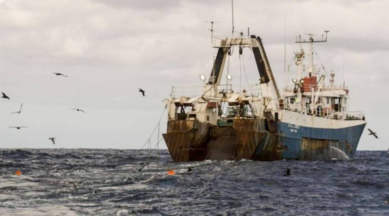 Fermiamo la pesca industriale