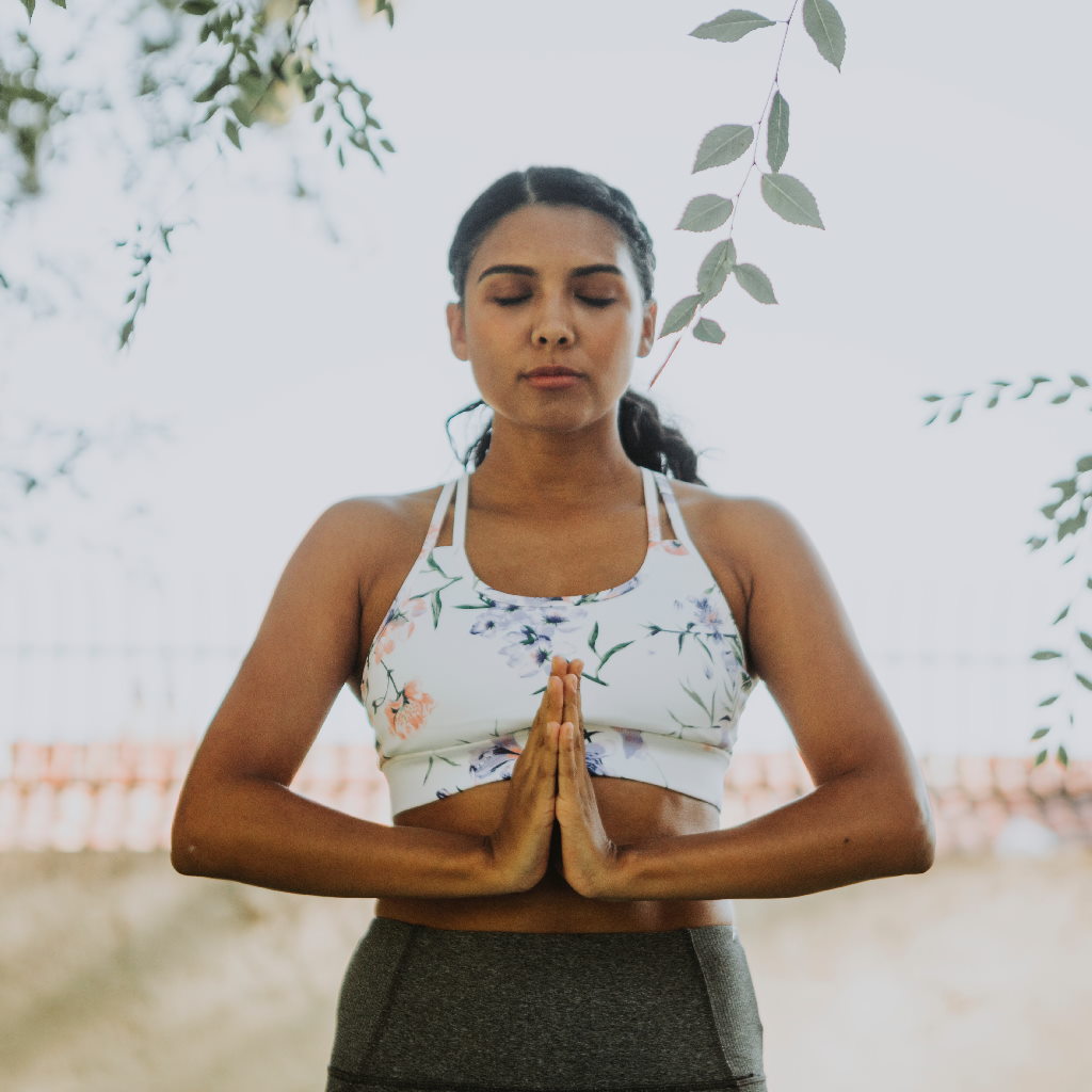 Lær Yoga som Terapi her