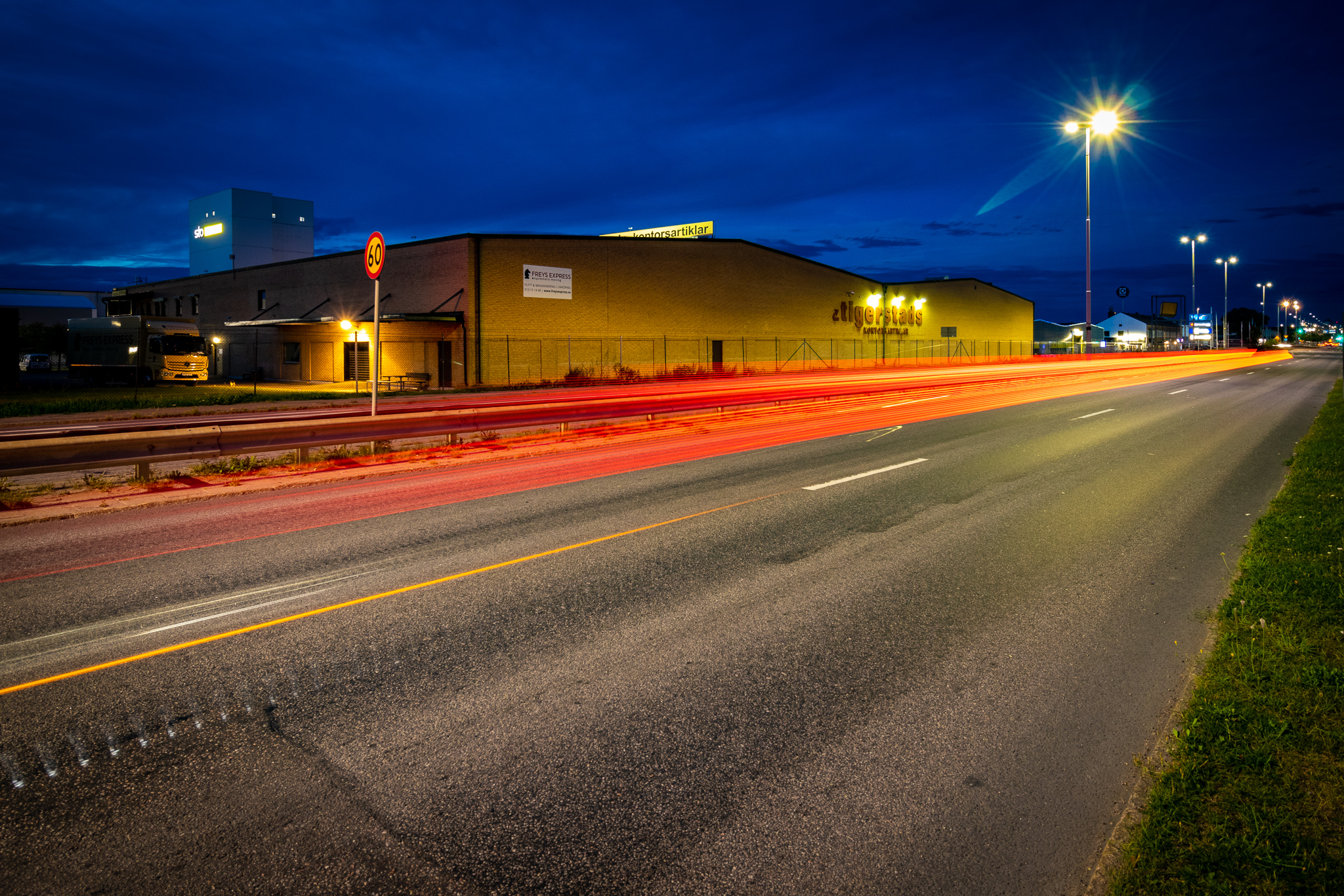 Tigerstads by nite